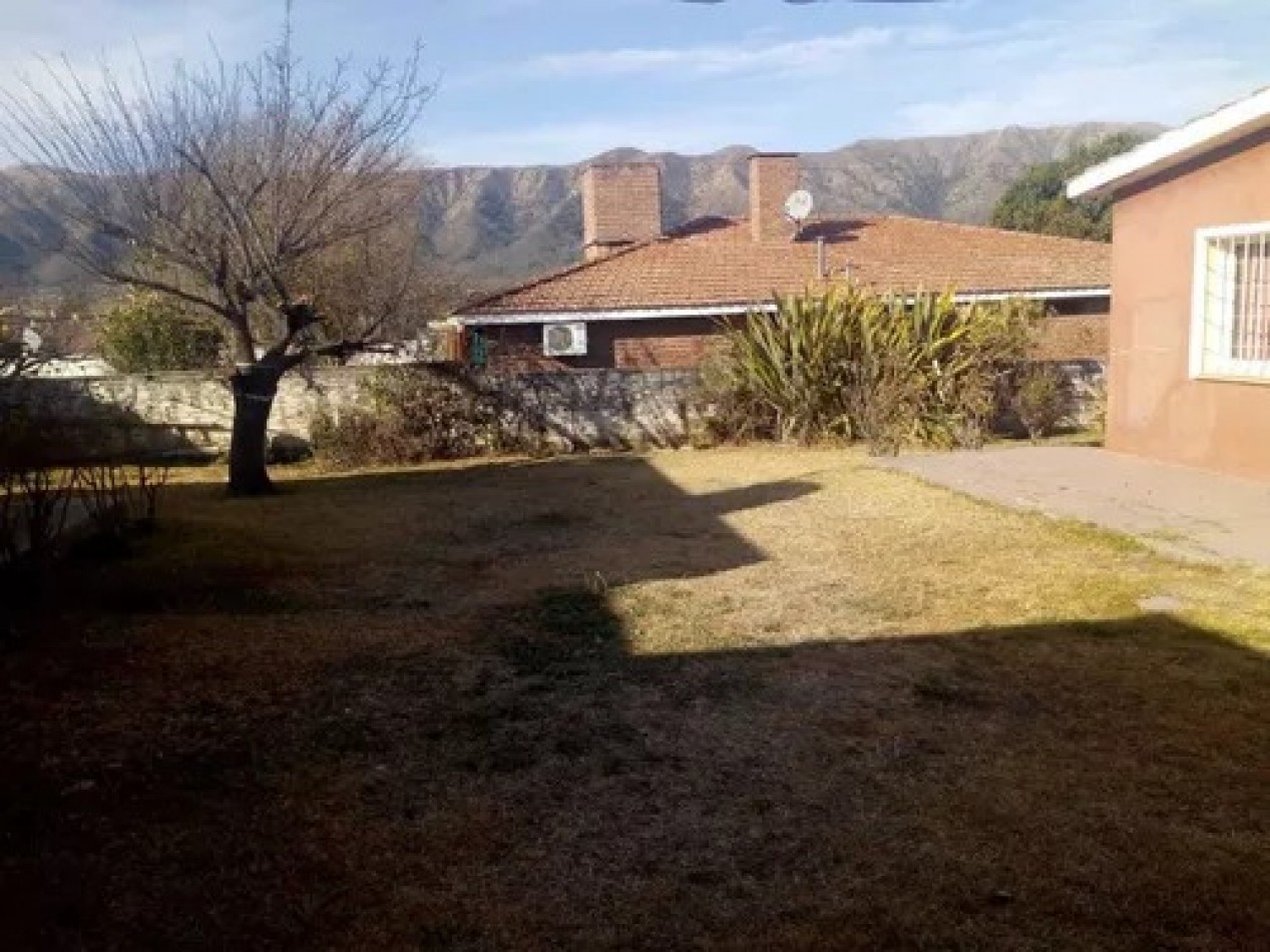 Venta Chalet + Departamento