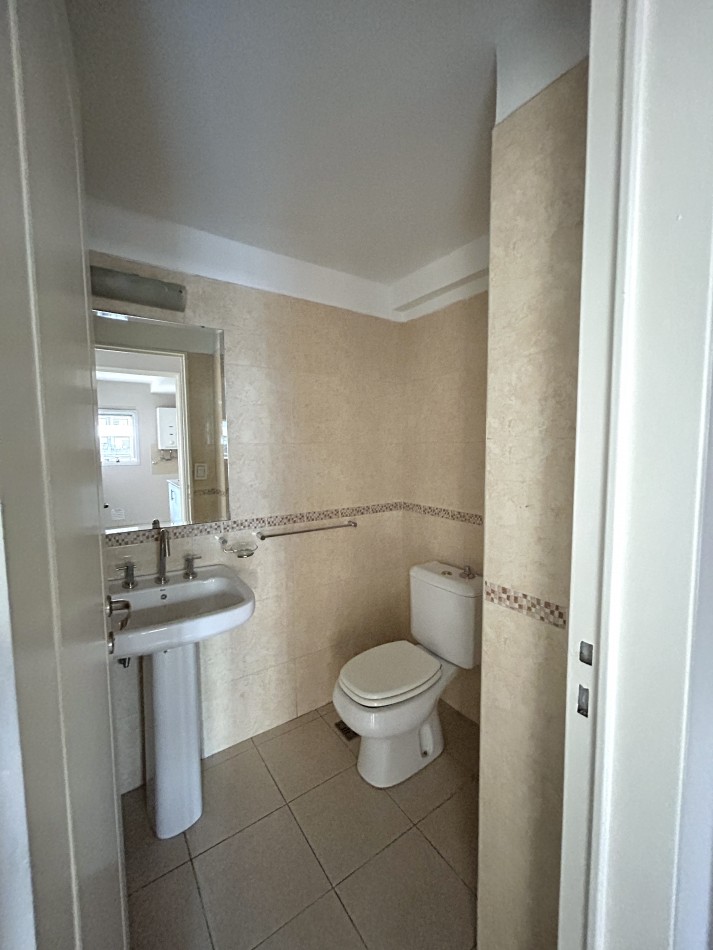 Venta de dpto de 2 dormitorios-Nva Cordoba