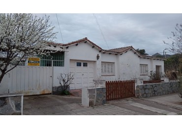 Casa en venta Cosquin, barrio marimon